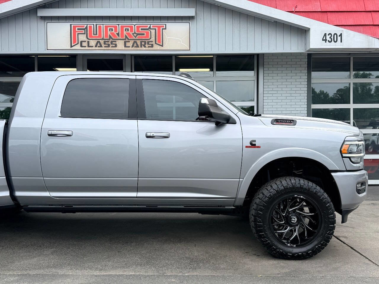 Used 2020 RAM 3500 Laramie AWD/4WD image 12
