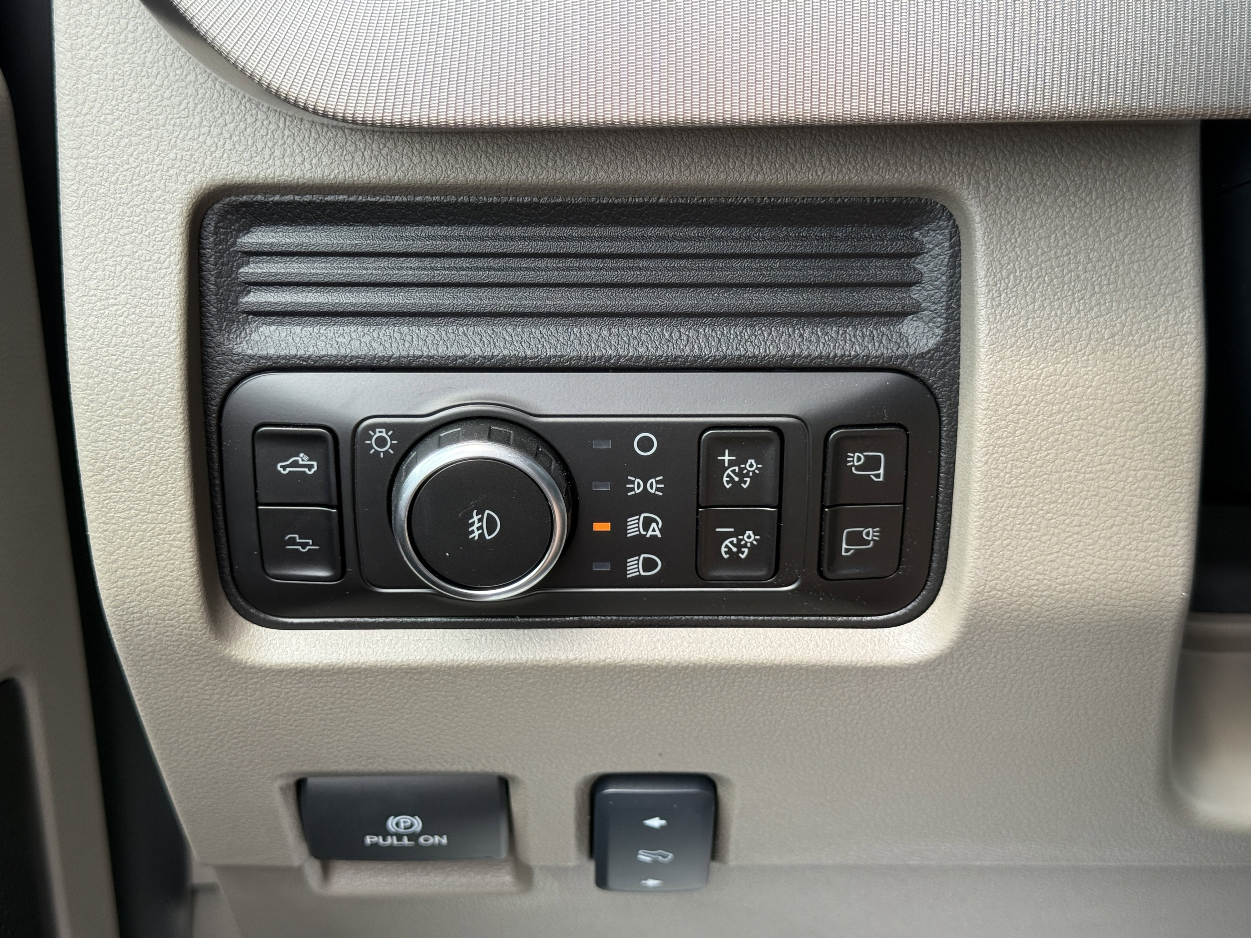 New 2026 Ford F350 Platinum w/ Platinum Plus Package image 27
