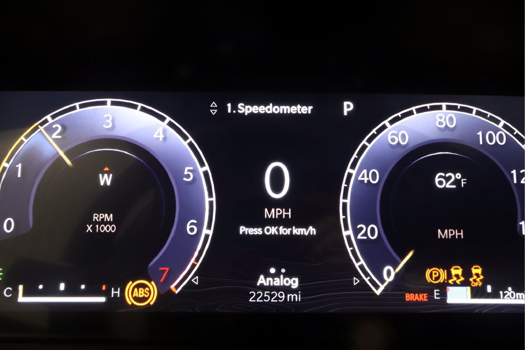 Certified 2024 Jeep Grand Cherokee Laredo w/ Luxury Tech Group I AWD/4WD image 19