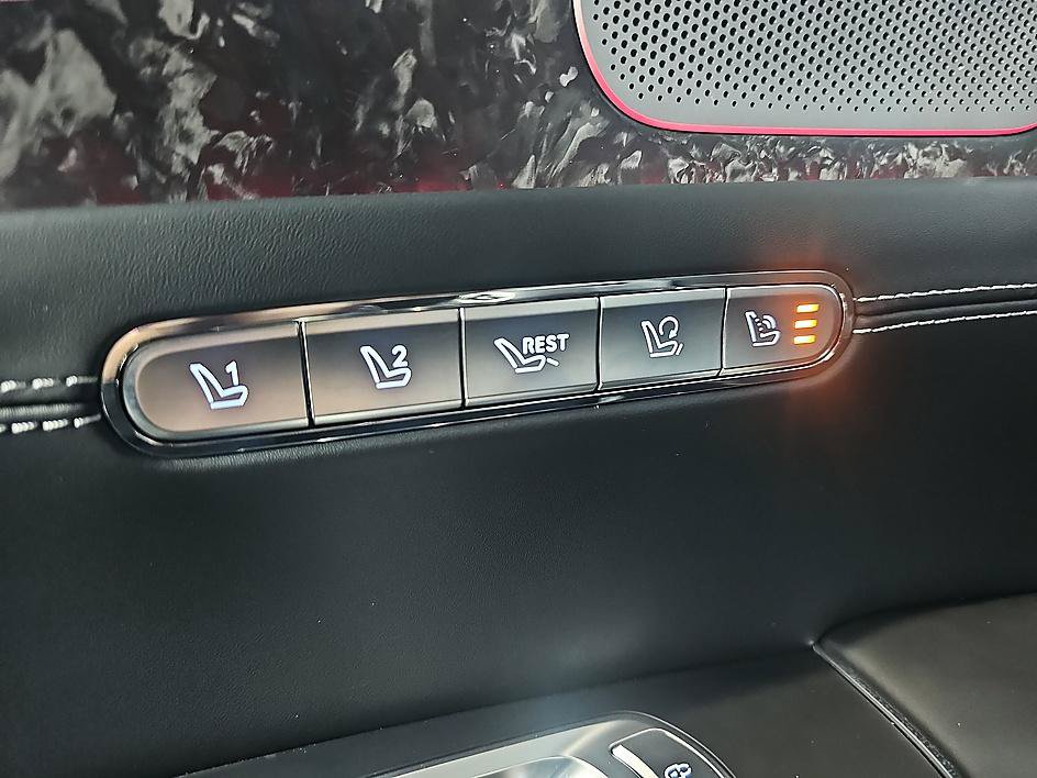 Used 2025 Genesis G90 3.5T AWD/4WD image 33