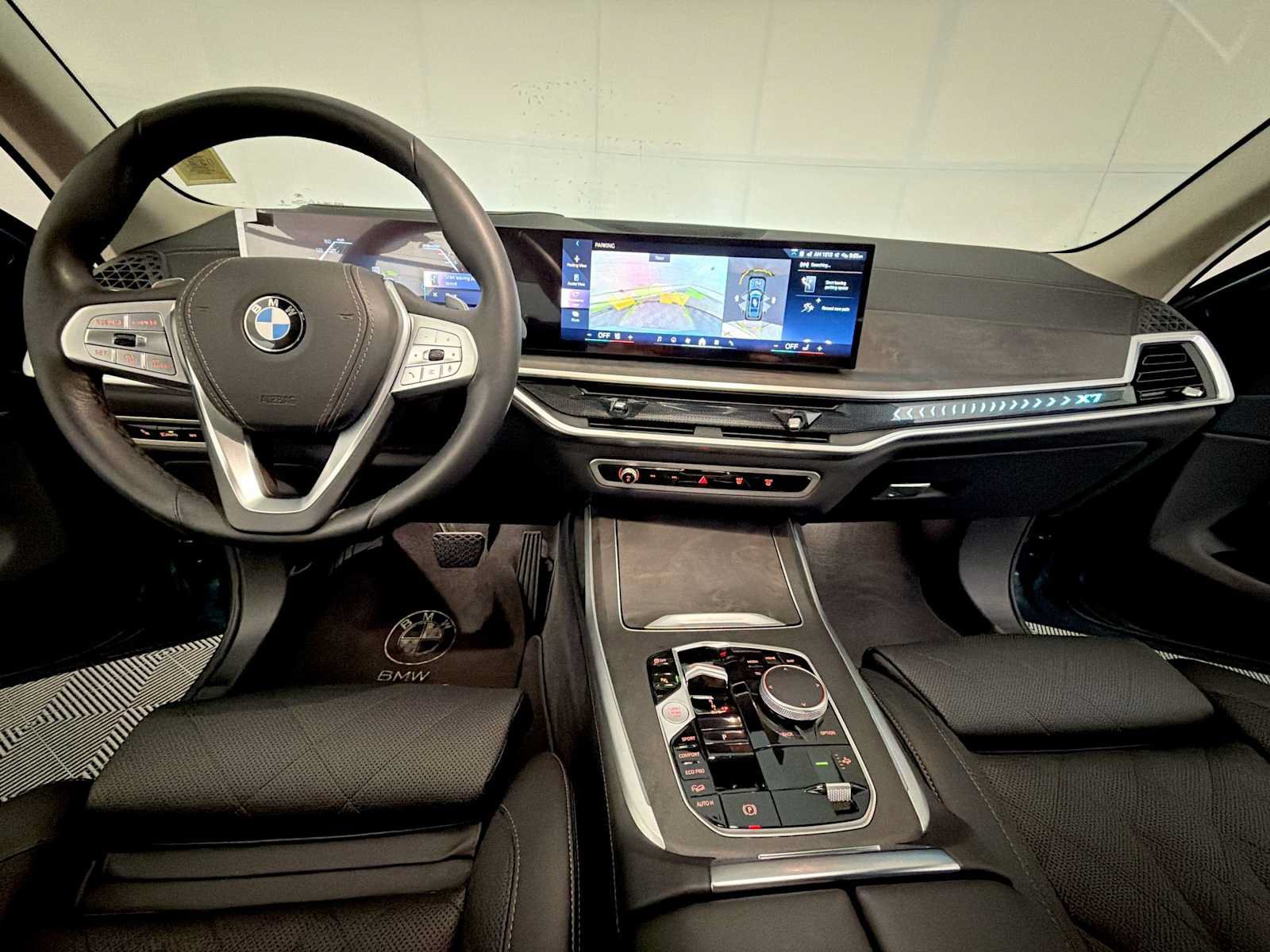 Used 2026 BMW X7 xDrive40i w/ Premium Package AWD/4WD image 15