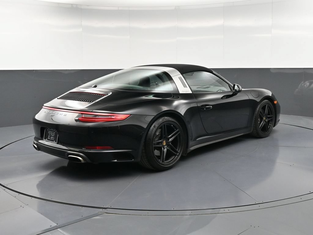 Certified 2017 Porsche 911 Targa 4 AWD/4WD image 8