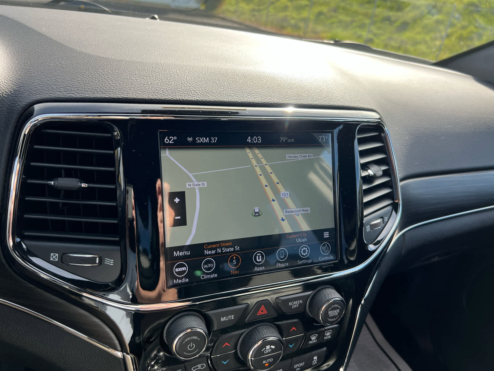 Used 2022 Jeep Grand Cherokee Limited image 19