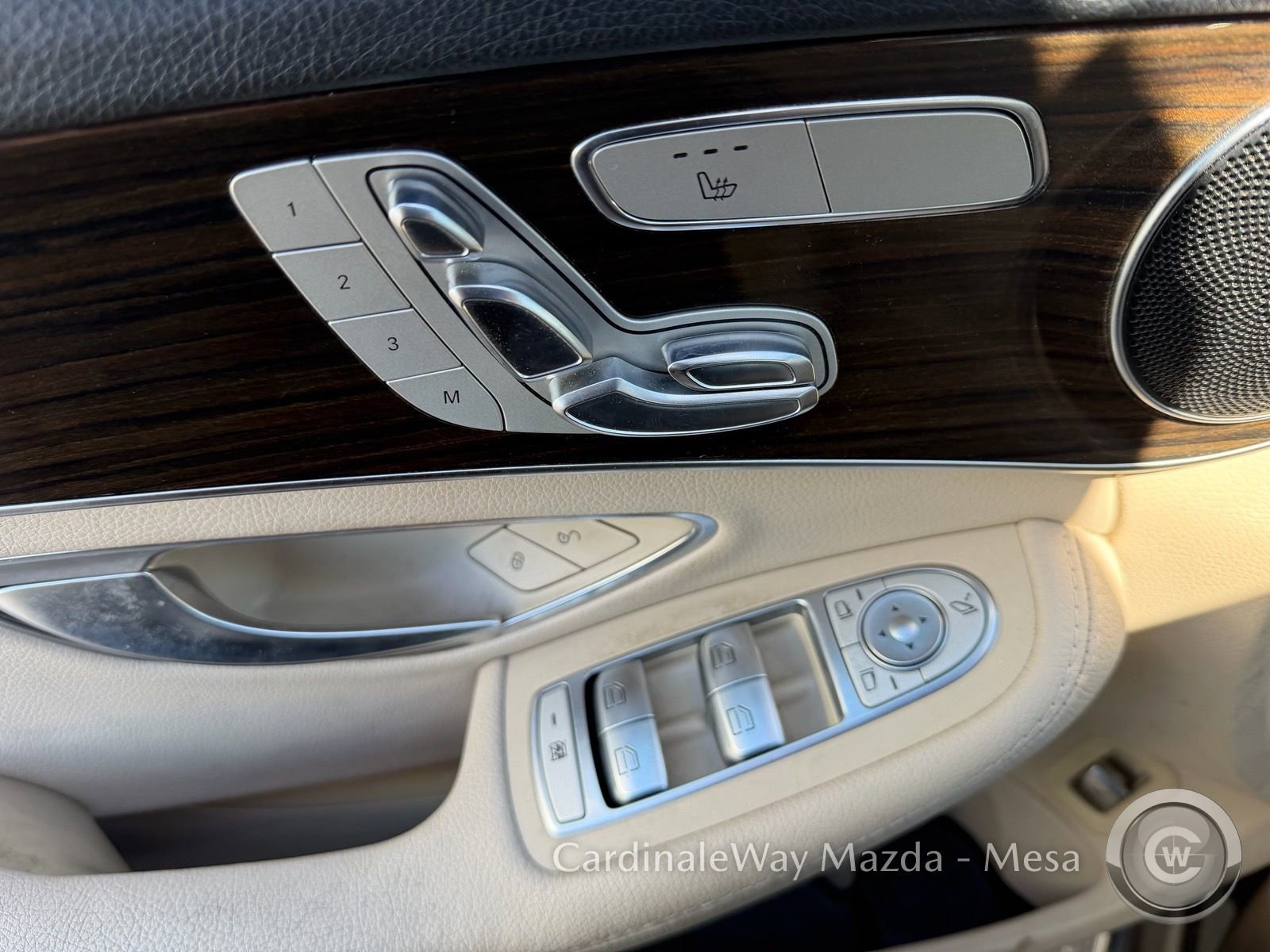 Used 2016 Mercedes-Benz C 300 Sedan image 11