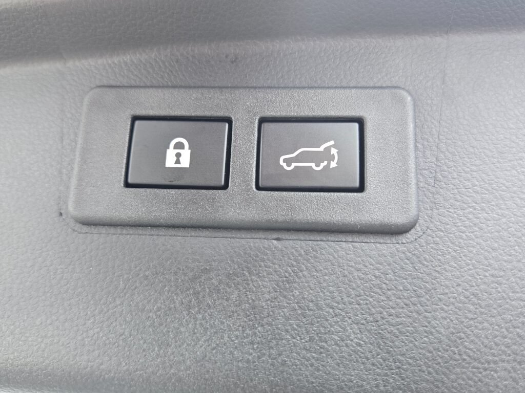 Certified 2025 Subaru Outback Premium AWD/4WD image 15