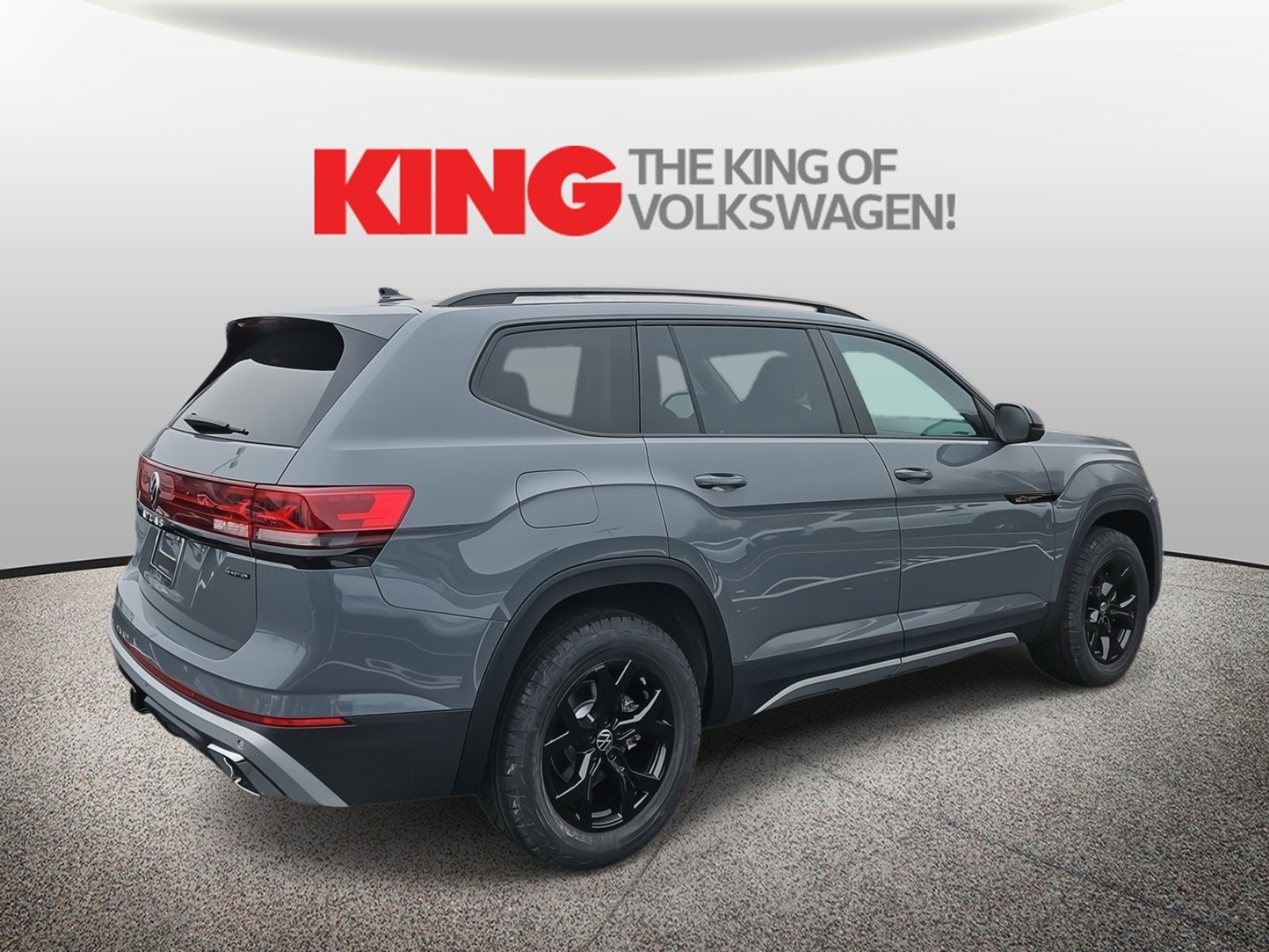 New 2026 Volkswagen Atlas Peak Edition image 3