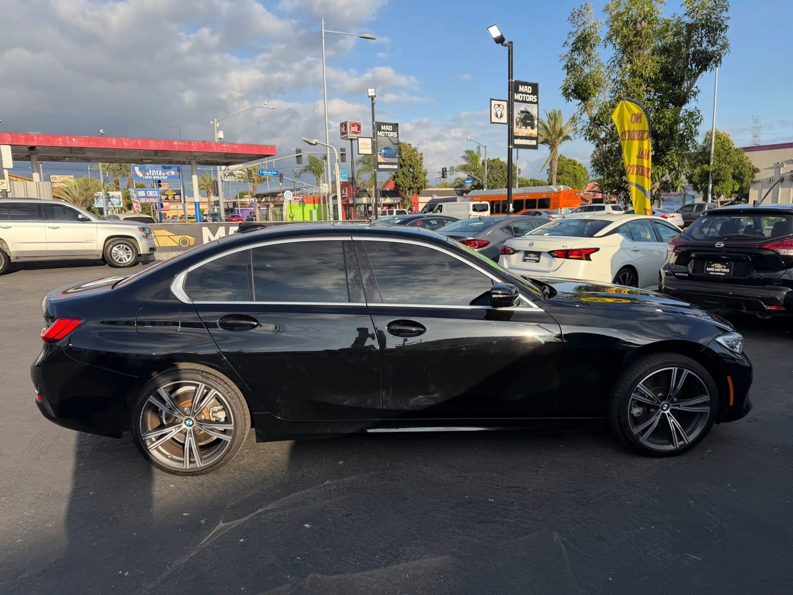 Used 2021 BMW 330i Sedan w/ Driving Assistance Package RWD image 7