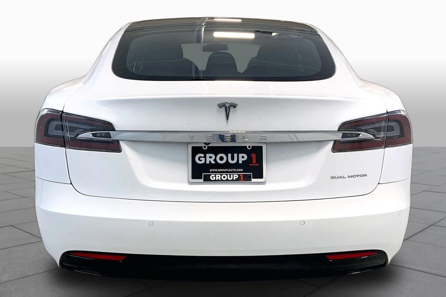 Used 2020 Tesla Model S Long Range Plus AWD/4WD image 4