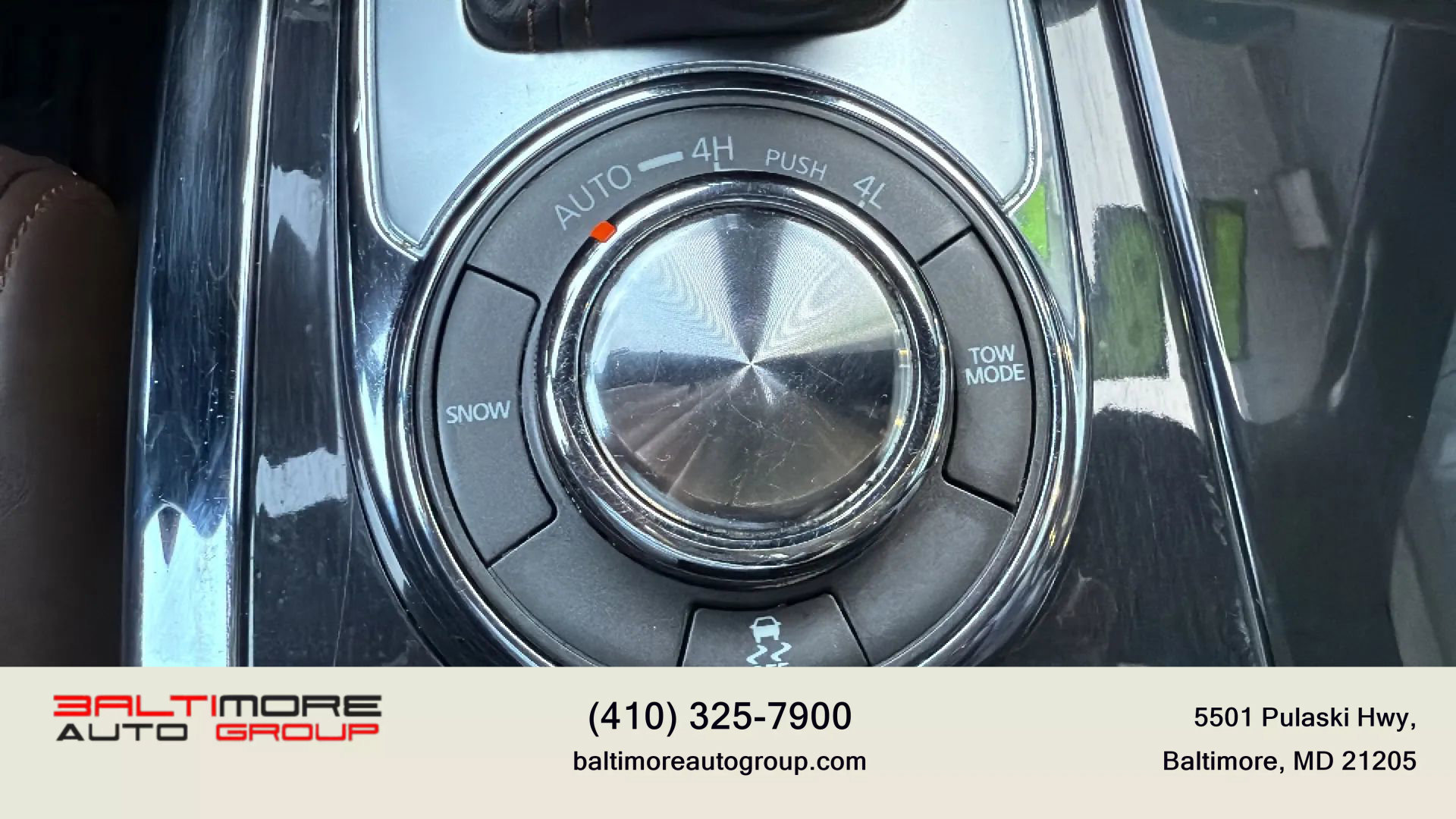 Used 2018 Nissan Armada Platinum image 39