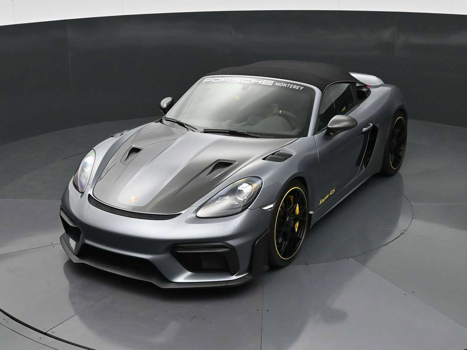 Certified 2025 Porsche 718 Boxster Spyder RS RWD image 28