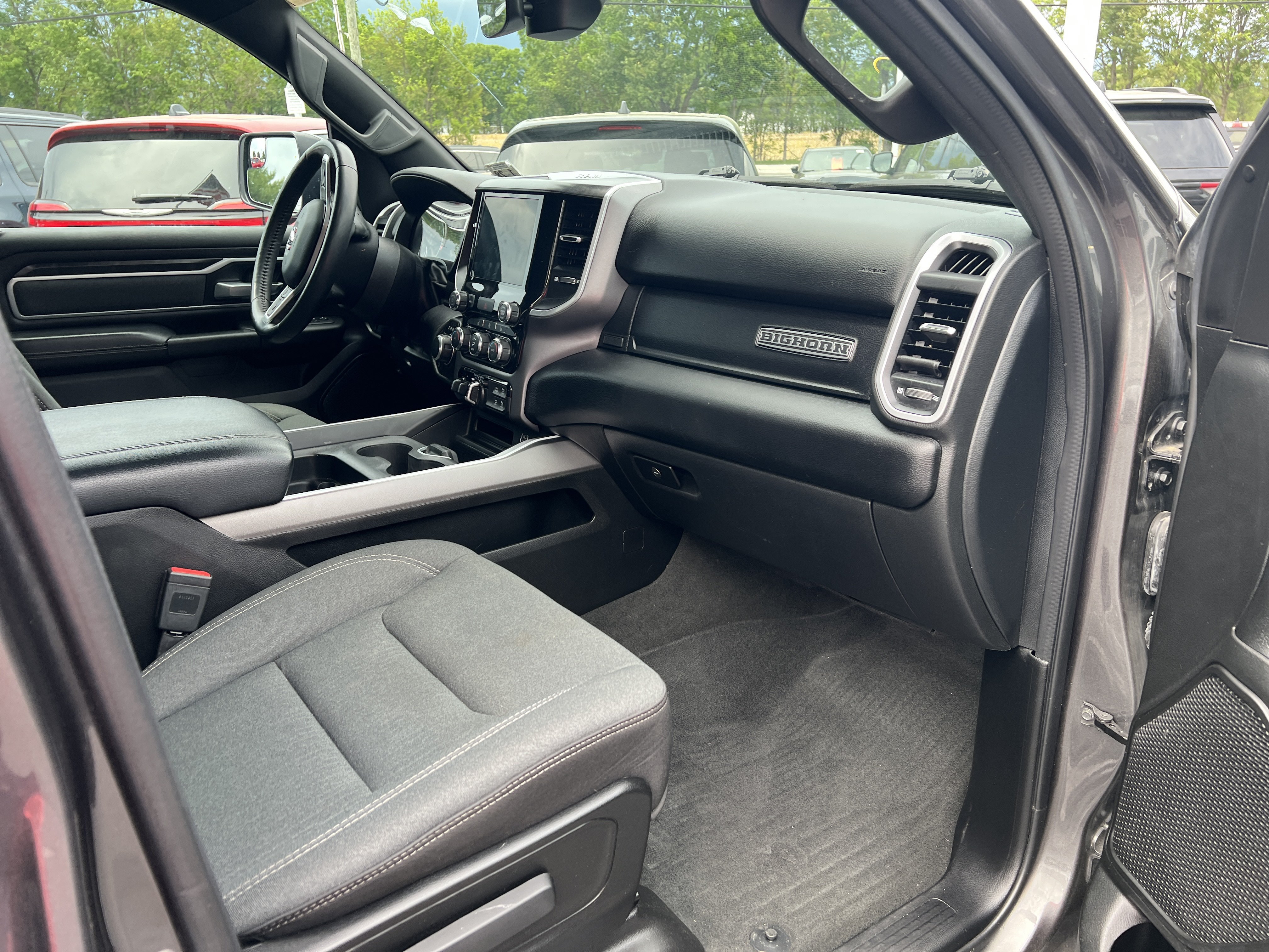 Used 2022 RAM 1500 Big Horn AWD/4WD image 12