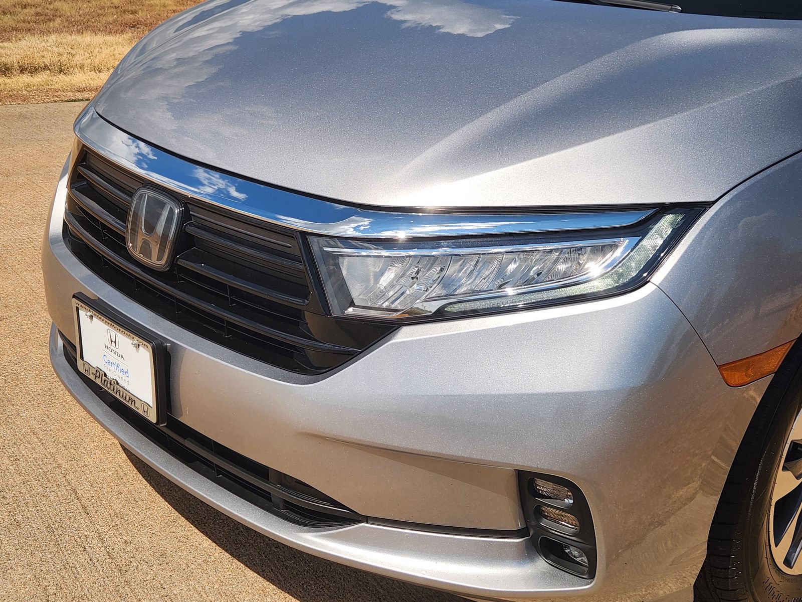 Certified 2023 Honda Odyssey EX-L image 10