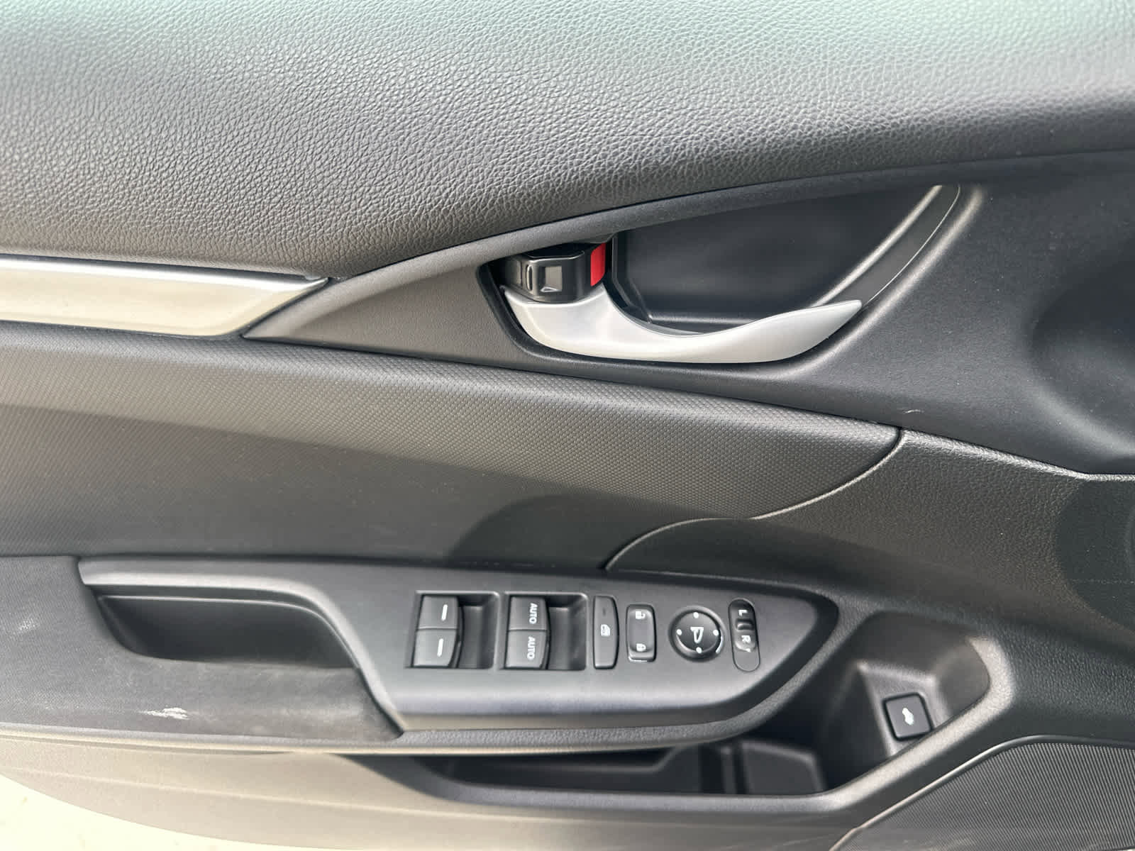 Used 2018 Honda Civic LX image 21