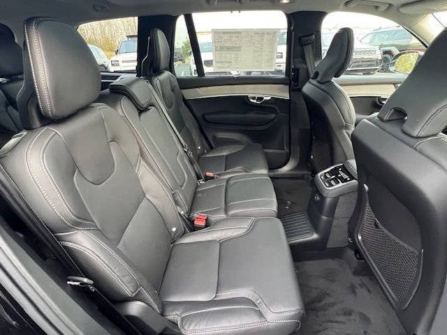 New 2026 Volvo XC90 T8 Ultra image 15