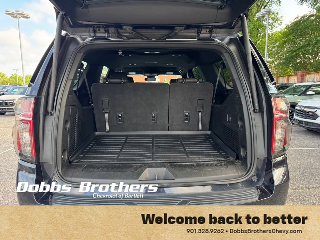 Used 2023 Chevrolet Suburban LT RWD image 39