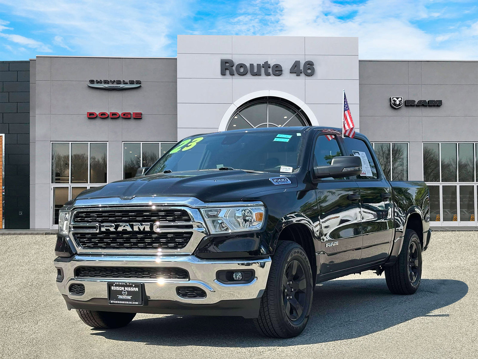 Used 2023 RAM 1500 Big Horn AWD/4WD image 2