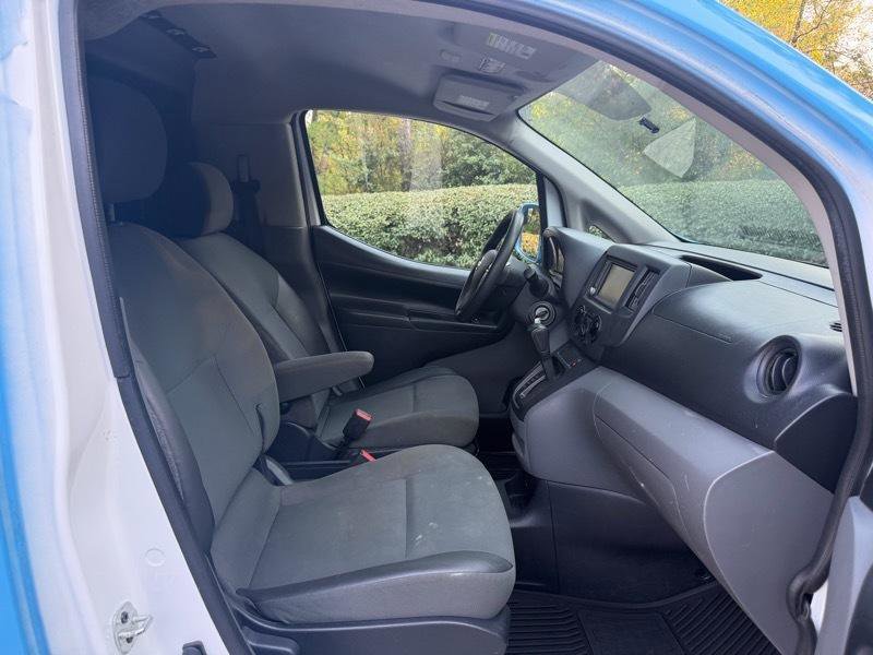 Used 2021 Nissan NV200 SV image 25