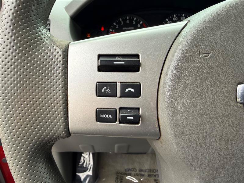 Used 2014 Nissan Frontier SV w/ SV Value Truck Package AWD/4WD image 34