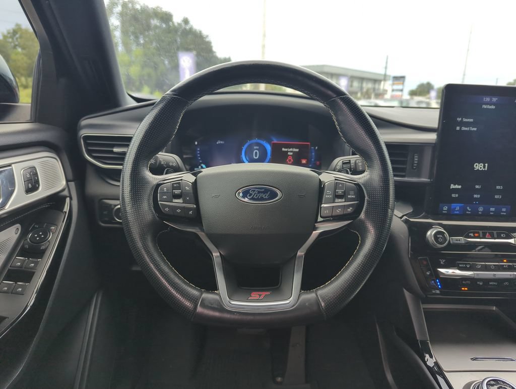 Used 2021 Ford Explorer ST w/ Equipment Group 401A AWD/4WD image 17