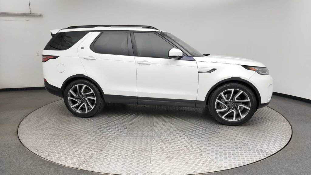 Used 2018 Land Rover Discovery HSE Luxury AWD/4WD image 9