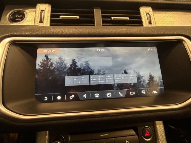 Used 2017 Land Rover Range Rover Evoque HSE Dynamic AWD/4WD image 35