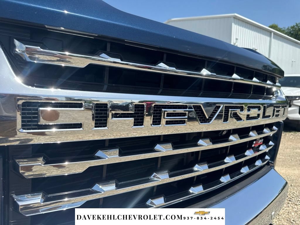 Used 2023 Chevrolet Silverado 2500 LTZ w/ LTZ Plus Package AWD/4WD image 48