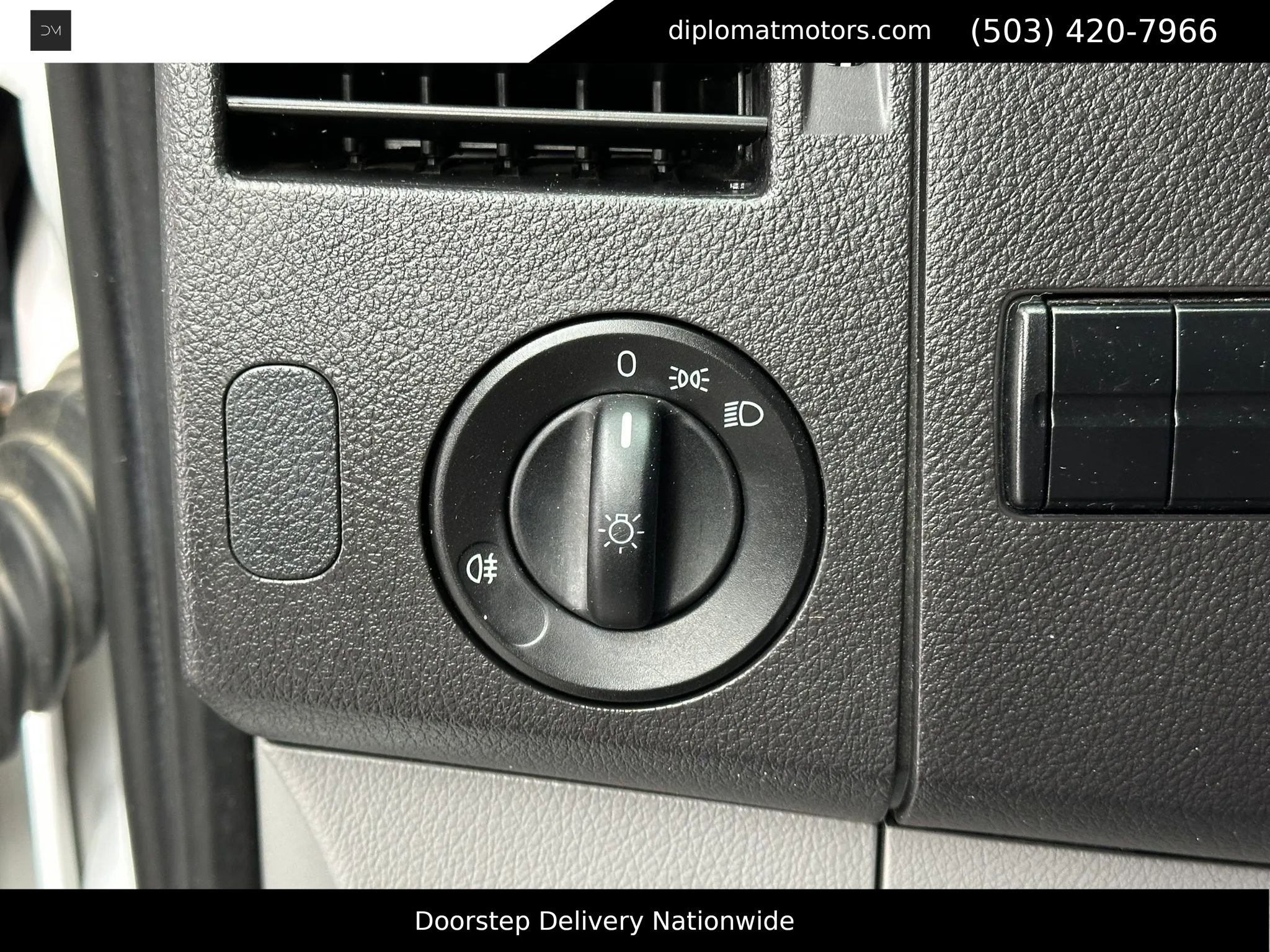 Used 2017 Mercedes-Benz Sprinter 2500 image 31