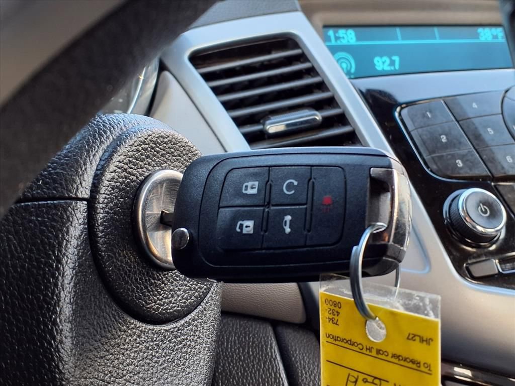 Used 2013 Chevrolet Cruze LT w/ RS Package image 22