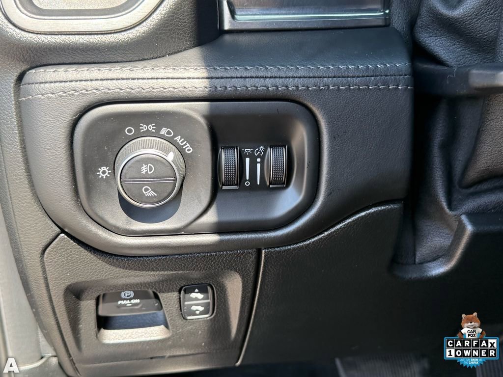 Used 2020 RAM 1500 Limited w/ Black Appearance Package image 14