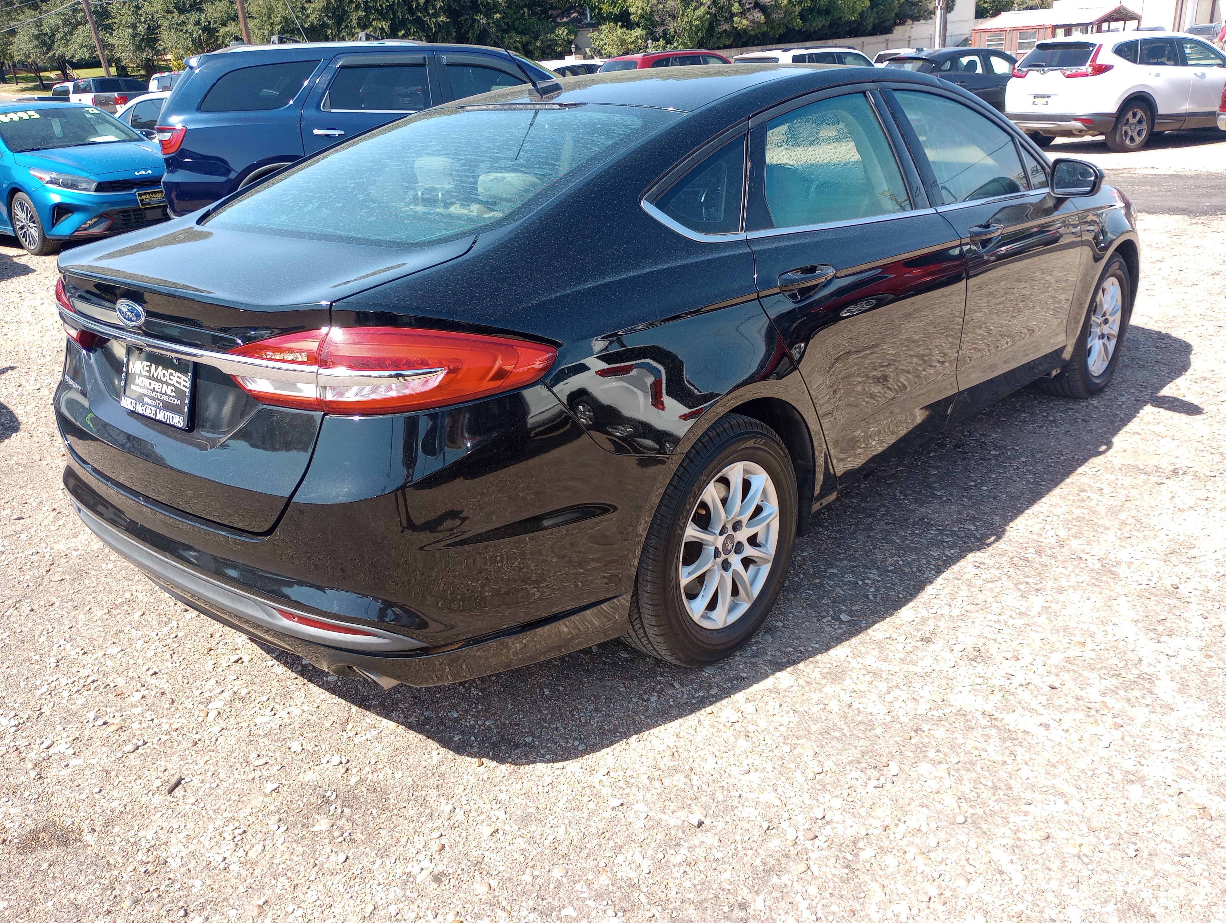 Used 2017 Ford Fusion S FWD image 7