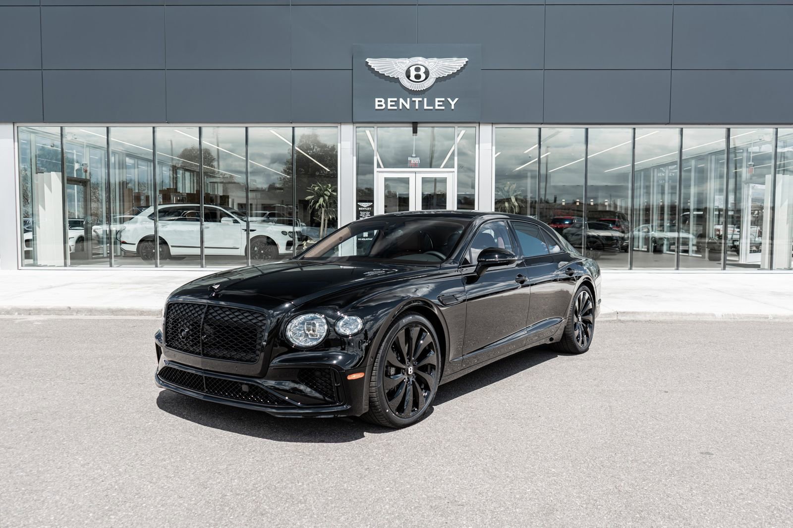 New 2026 Bentley Flying Spur Plug-In Hybrid AWD/4WD image 1