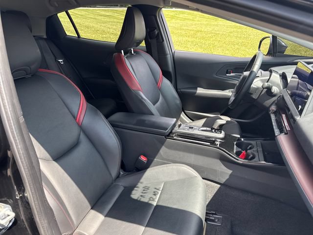 Used 2024 Toyota Prius Prime FWD image 14
