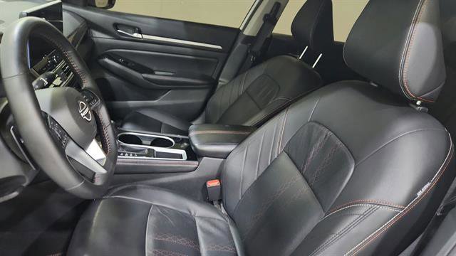 Certified 2025 Nissan Altima 2.5 SR w/ SR Premium Package FWD image 14
