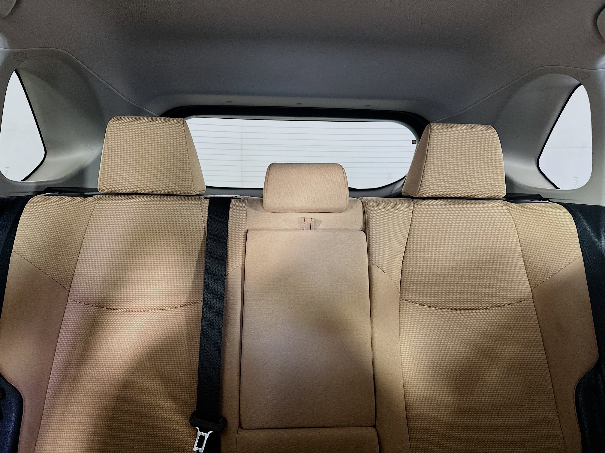 Certified 2025 Toyota RAV4 LE image 29