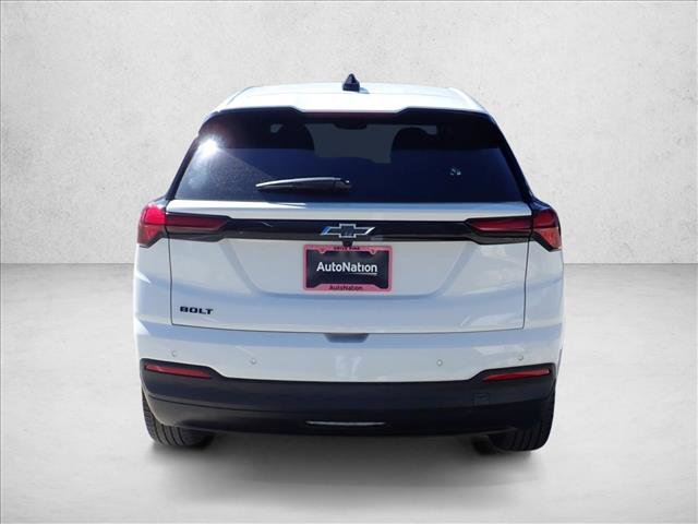 New 2027 Chevrolet Bolt LT w/ Comfort Package image 3