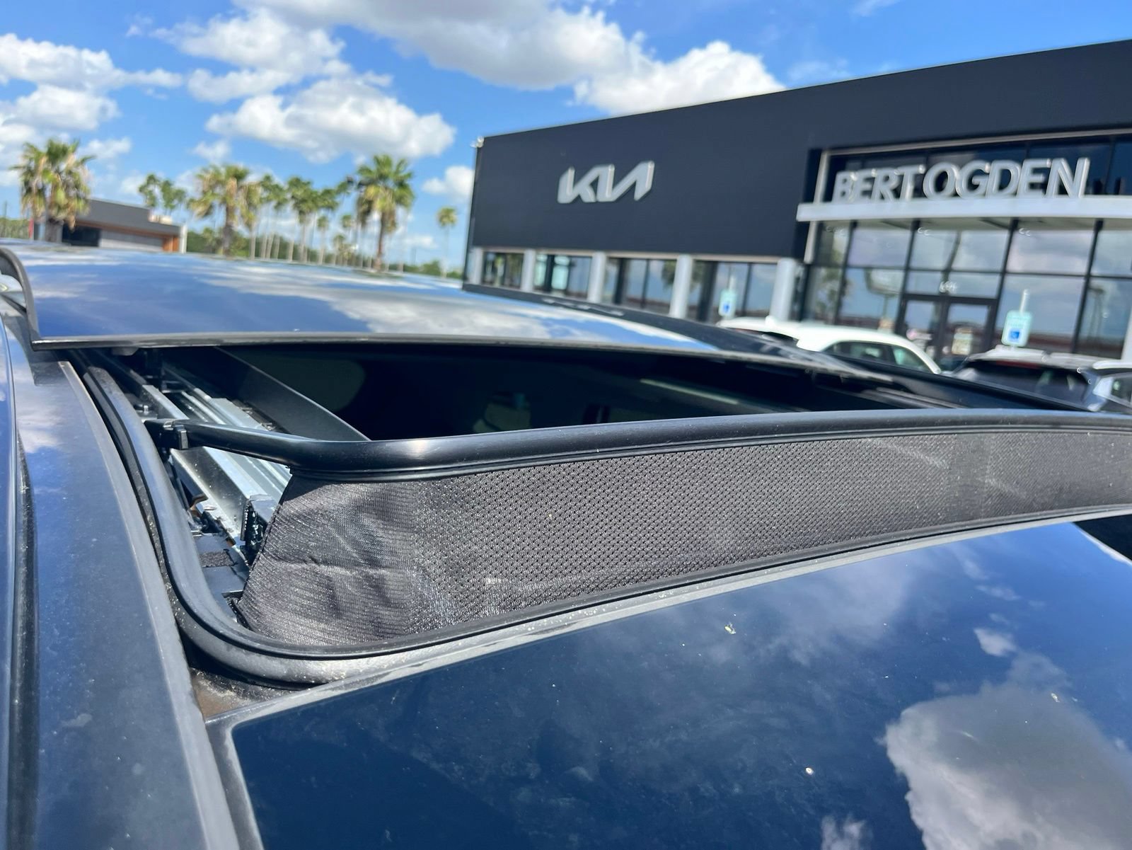 Used 2023 Kia Sportage SX FWD image 8