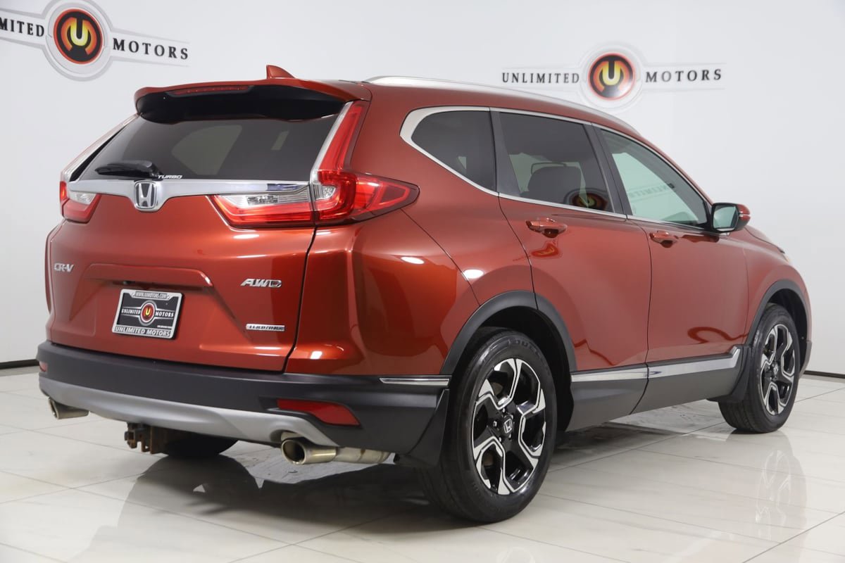 Used 2019 Honda CR-V Touring image 3
