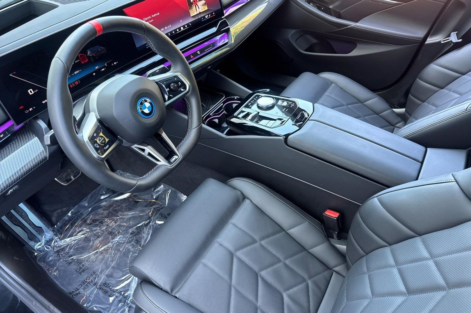 Used 2025 BMW i5 M60 AWD/4WD image 4