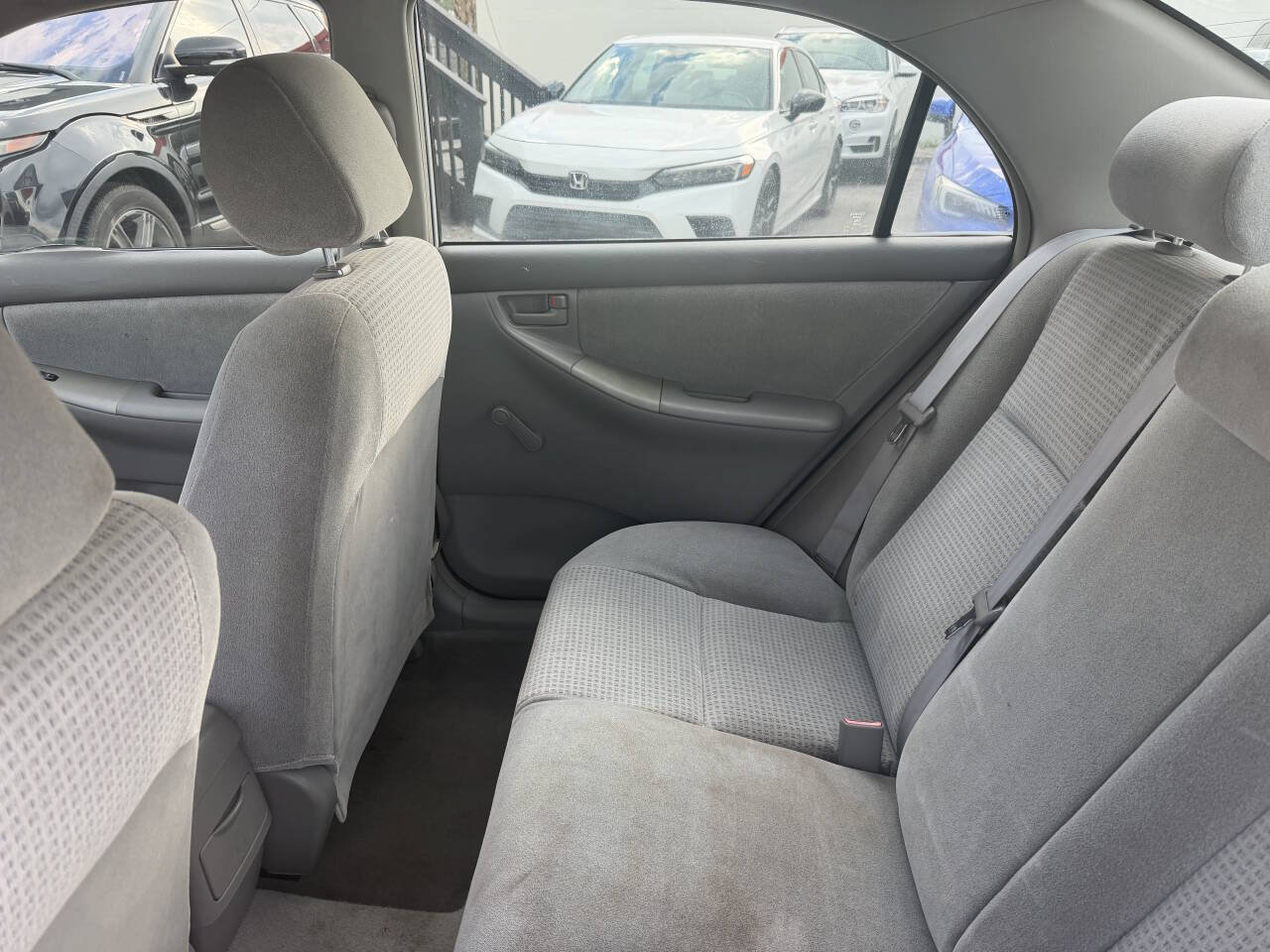 Used 2005 Toyota Corolla LE FWD image 8