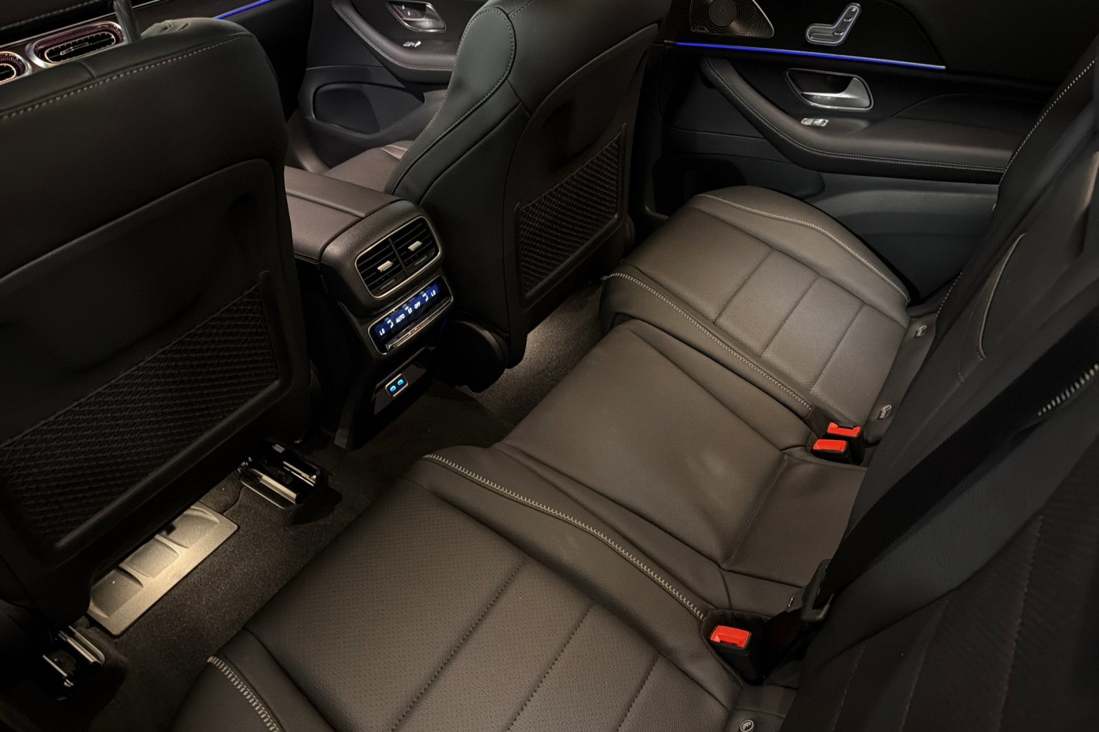 New 2027 Mercedes-Benz GLS 450 4MATIC image 11
