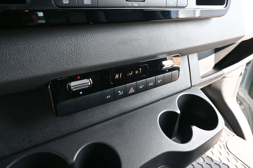 Used 2023 Mercedes-Benz Sprinter 2500 image 15