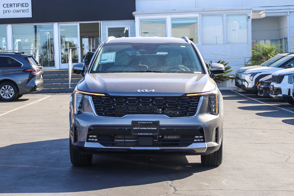 Used 2025 Kia Sorento EX AWD/4WD image 2