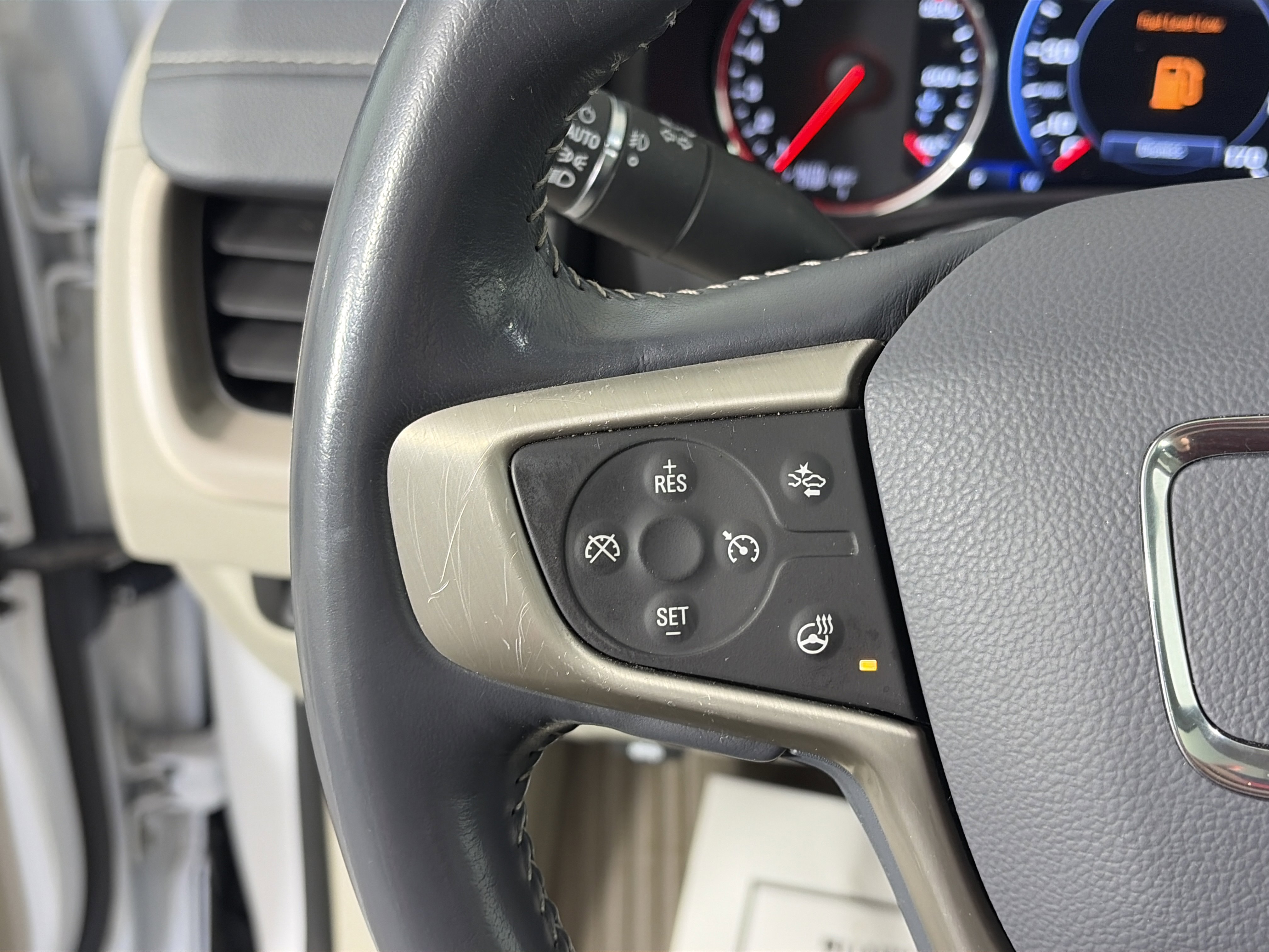 Used 2022 GMC Terrain Denali image 31