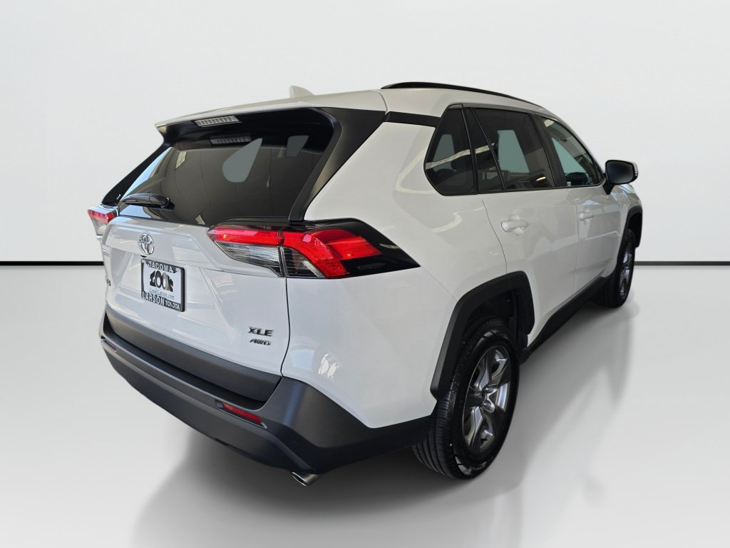 Certified 2025 Toyota RAV4 XLE AWD/4WD image 5