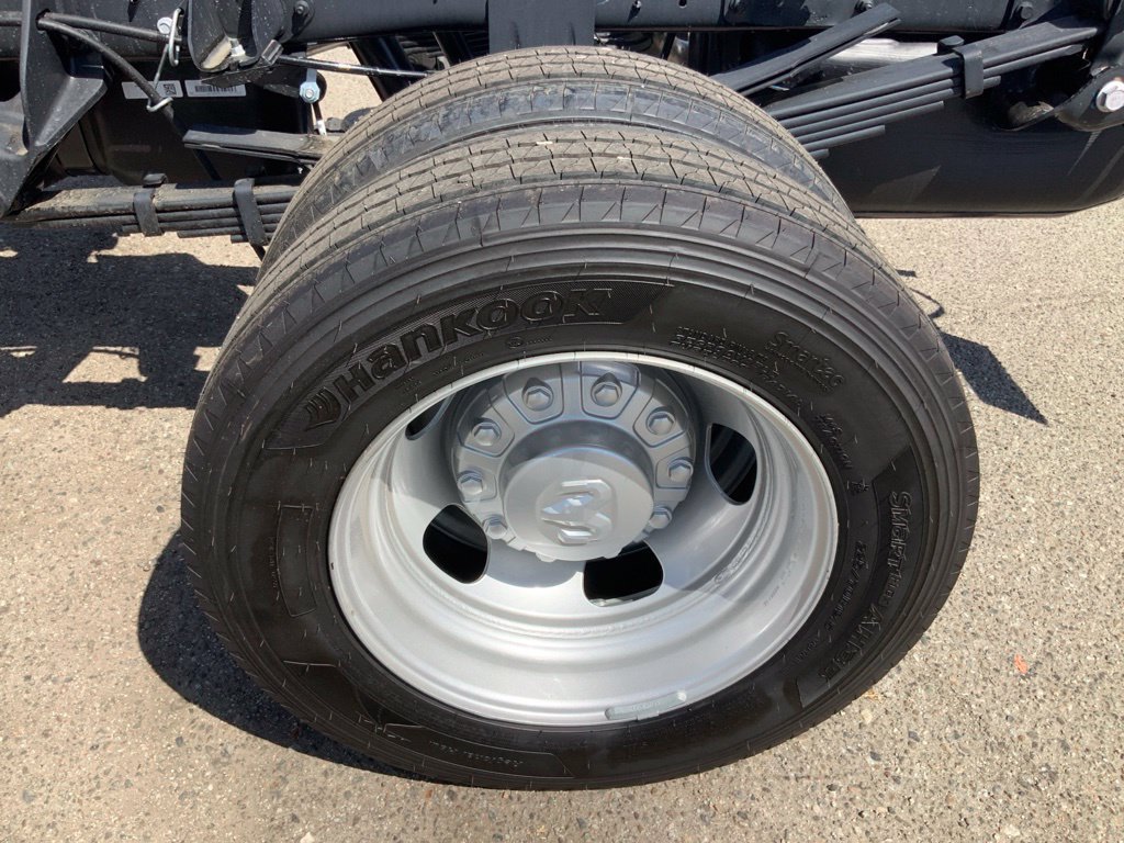 New 2026 RAM 4500 Tradesman w/ Chrome Appearance Group RWD image 9