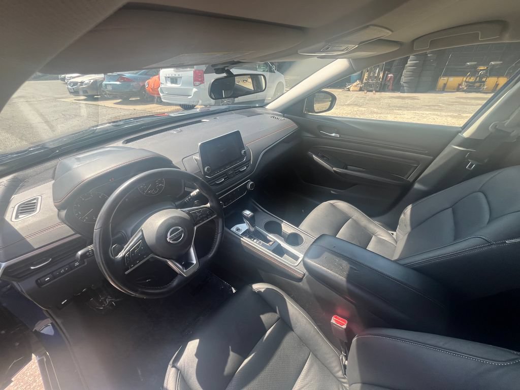 Used 2020 Nissan Altima 2.5 SR FWD image 27