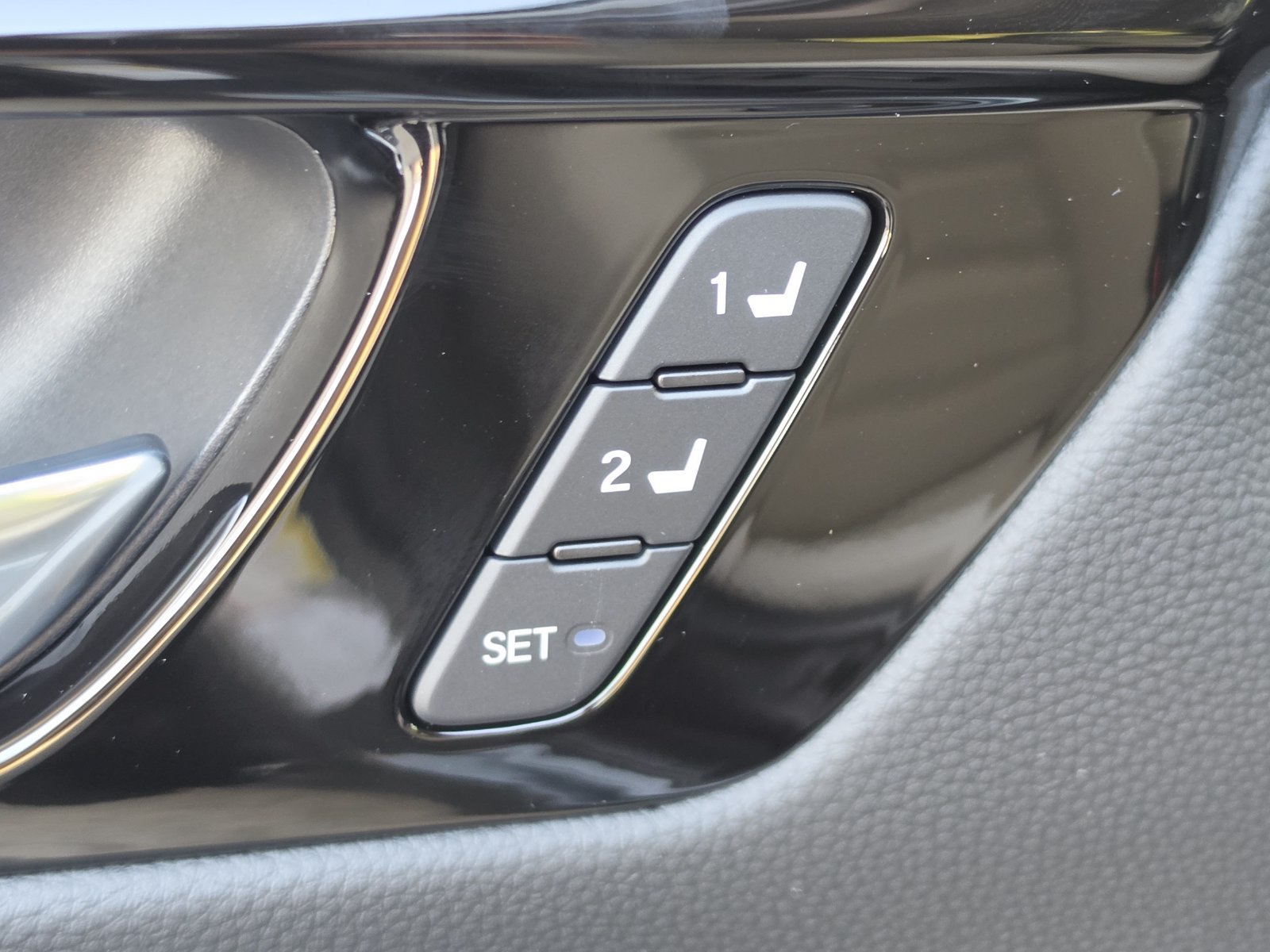 New 2027 Honda CR-V EX-L image 16