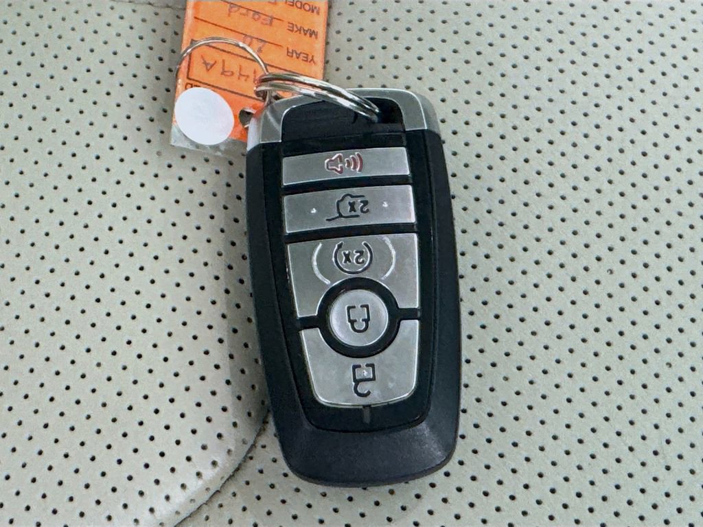 Used 2020 Ford Expedition Platinum image 37