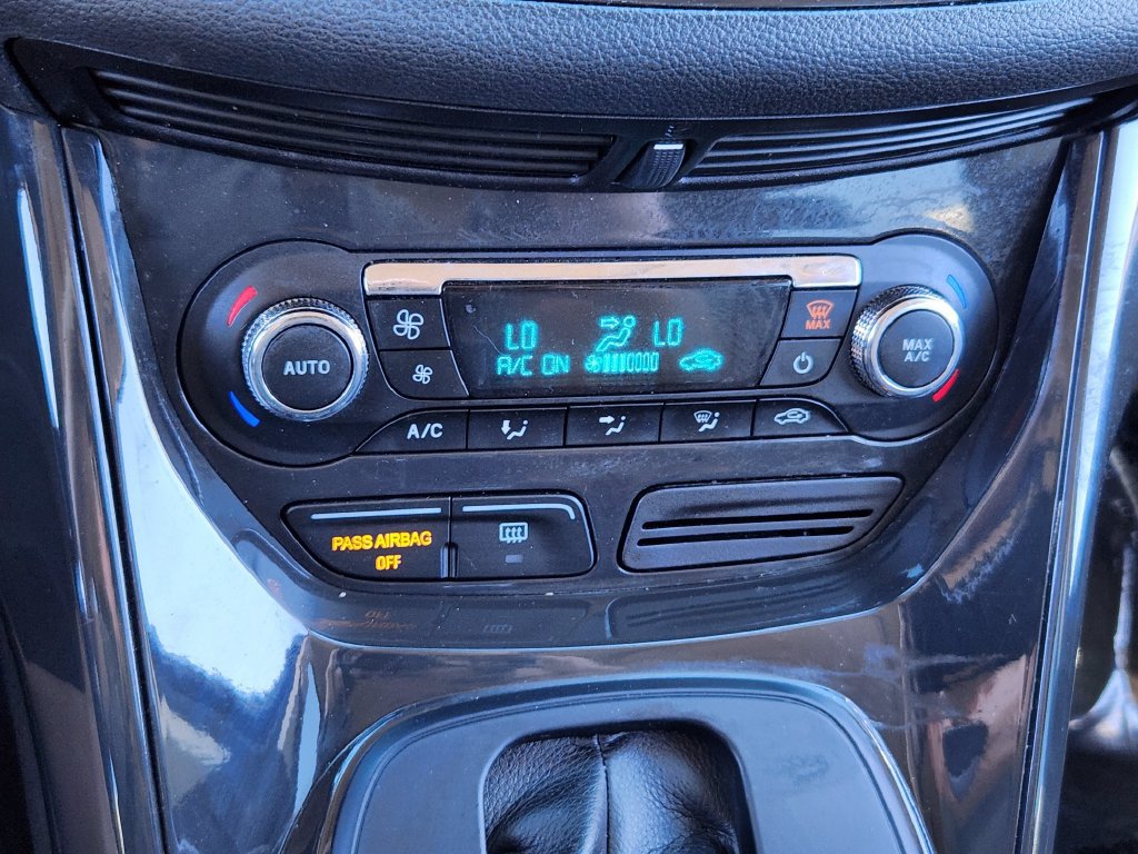 Used 2016 Ford Escape Titanium AWD/4WD image 10