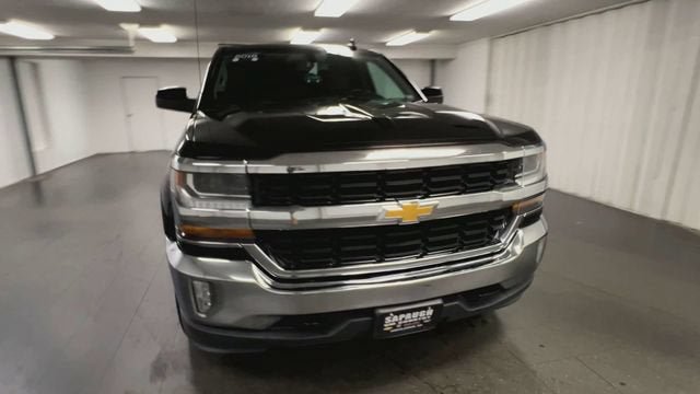 Certified 2018 Chevrolet Silverado 1500 LT w/ LT Convenience Package AWD/4WD image 3